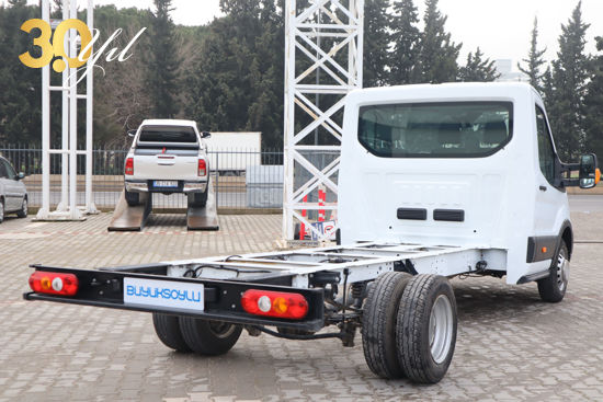 BÜYÜKSOYLU FİLO/2021 MODEL FORD TRANSIT 350 ED ŞASE KAMYONET