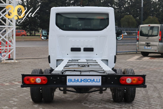 BÜYÜKSOYLU FİLO/2021 MODEL FORD TRANSIT 350 ED ŞASE KAMYONET