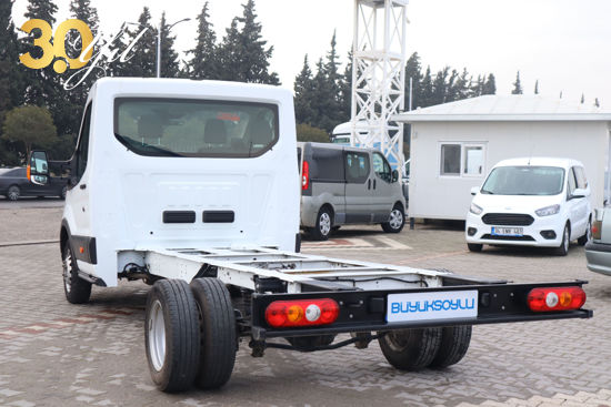 BÜYÜKSOYLU FİLO/2021 MODEL FORD TRANSIT 350 ED ŞASE KAMYONET