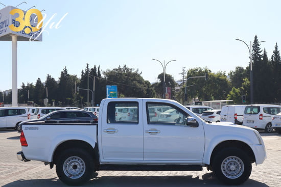 BÜYÜKSOYLU FİLO/2012 MODEL ISUZU D-MAX 2.5 4X2 KLİMALI PİCKUP