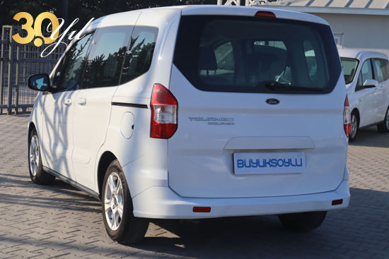 BÜYÜKSOYLU FİLO/2021 MODEL FORD TOURNEO COURİER 1.5 TDCİ DELUXE