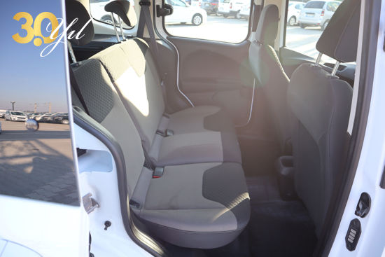 BÜYÜKSOYLU FİLO/2021 MODEL FORD TOURNEO COURİER 1.5 TDCİ DELUXE