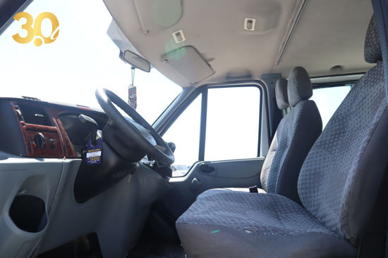 BÜYÜKSOYLU FİLO/2006 MODEL TRANSİT 300 SF 5+1 KOLTUKLU CAMLI VAN